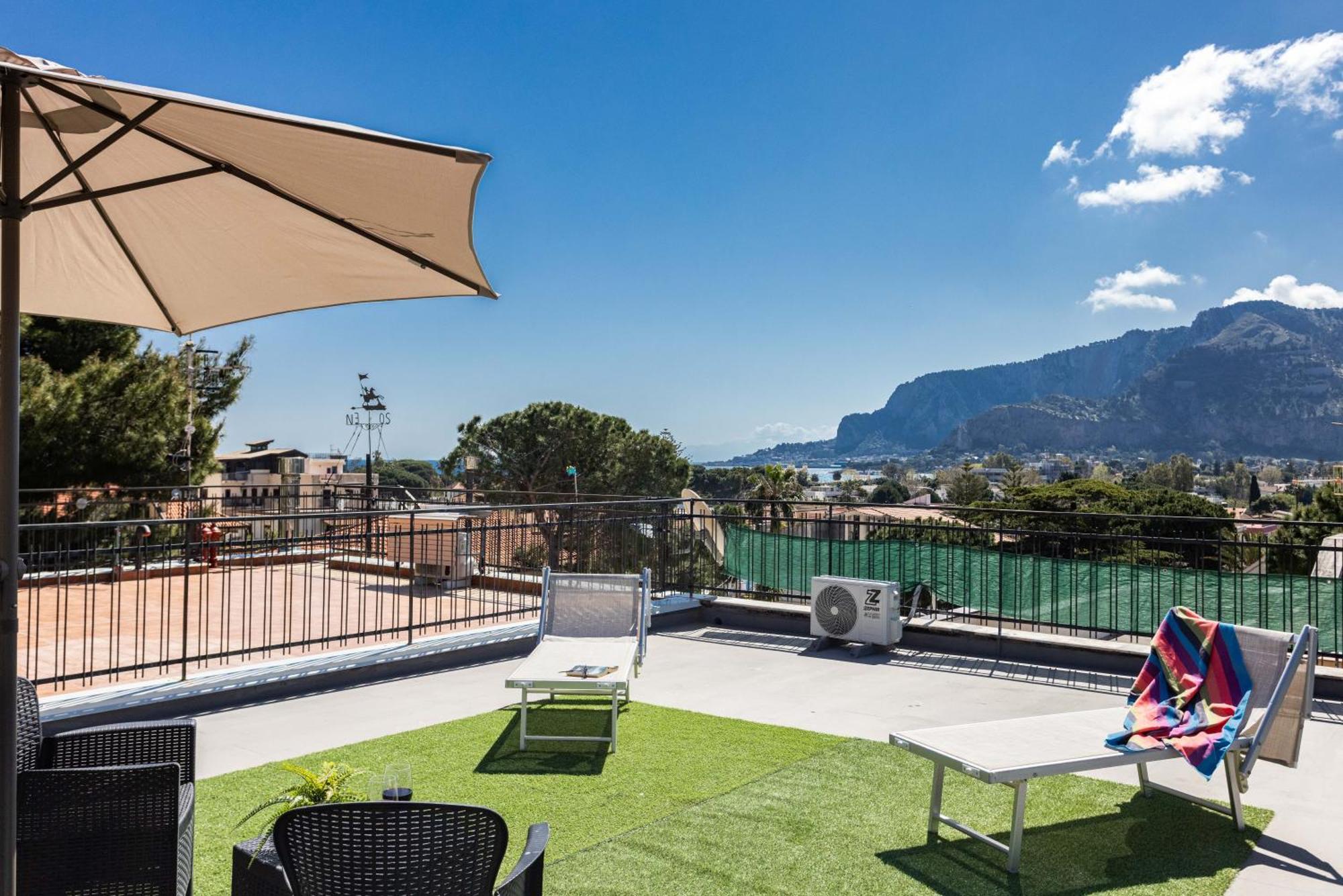 House Eraclea Mondello